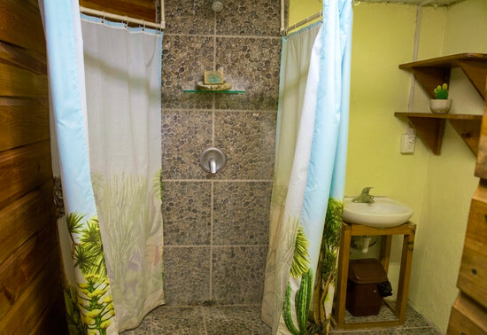 30 Acres + 2 + 1.5 Hilltop House | Big Falls, Toledo District