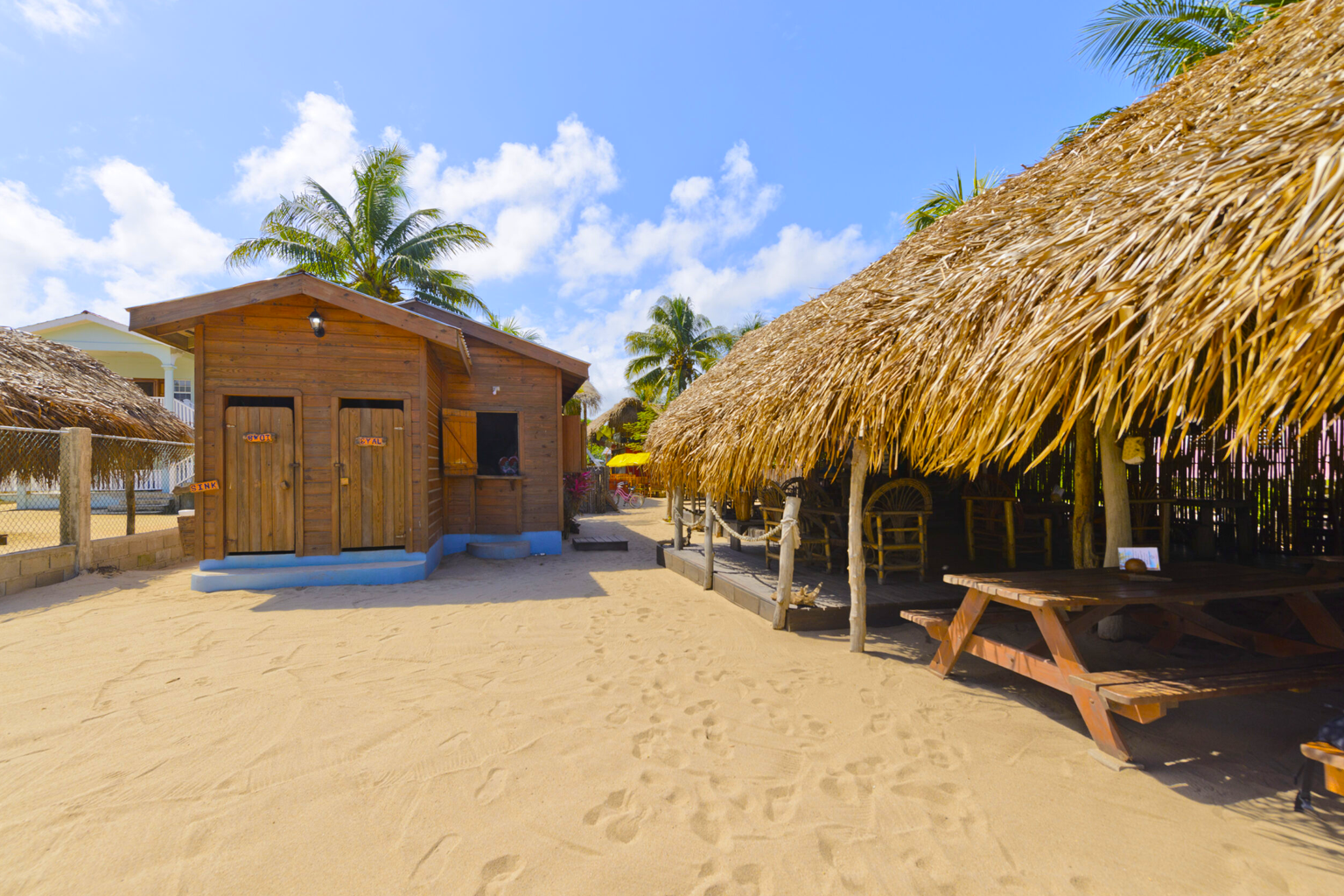Driftwood Beach Bar & Pizza Shack  | Hopkins, Stann Creek District